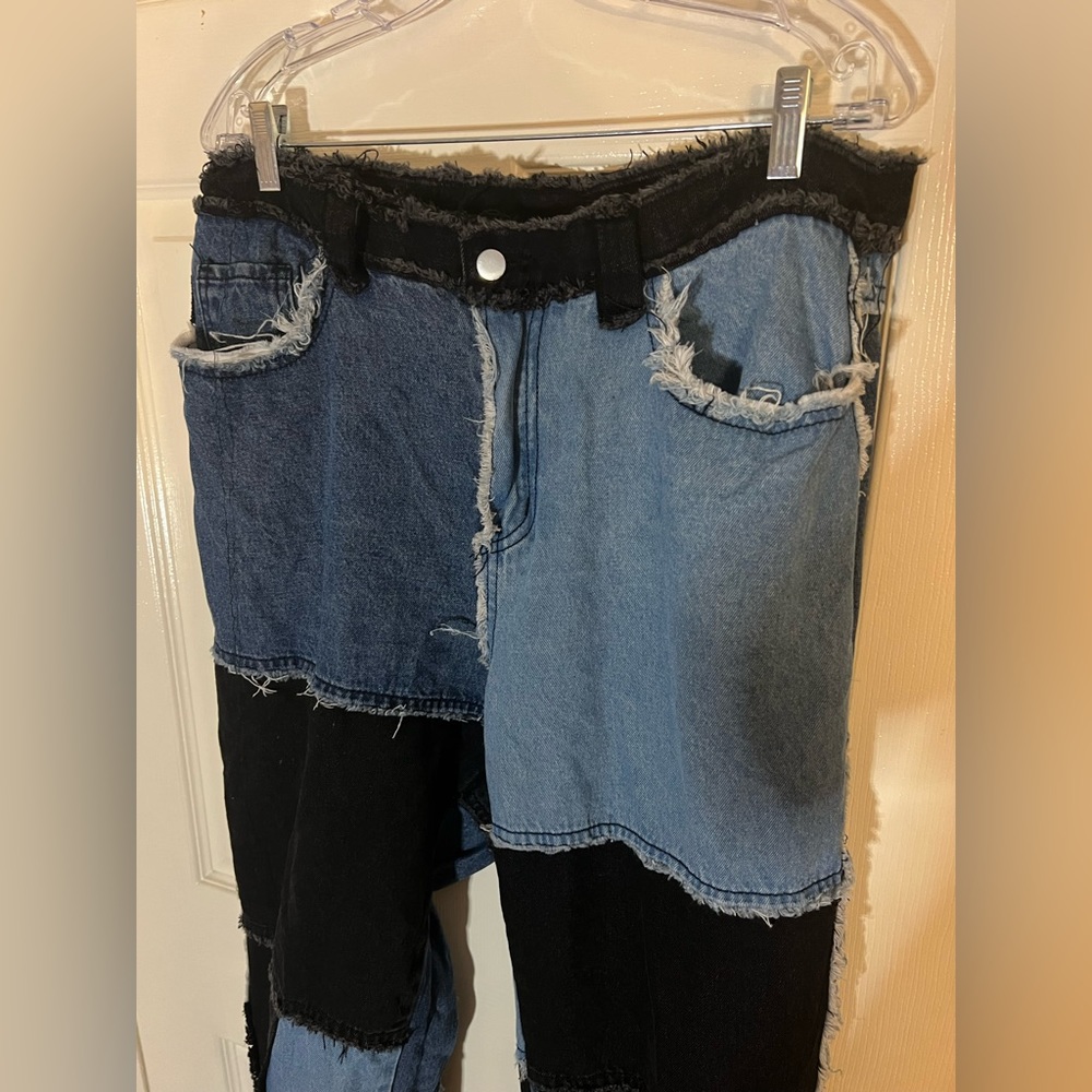 Patchwork Color Block Raw Hem Jeans - image 3